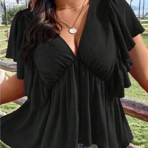 VCAY V-Neck Shirt w/ Ruffled Hem